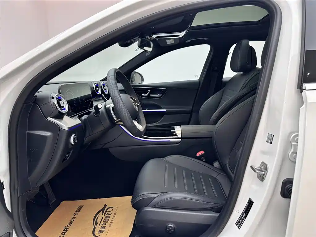 Mercedes-Benz C-Class 2024 Facelift C 260 L Sport фото 8