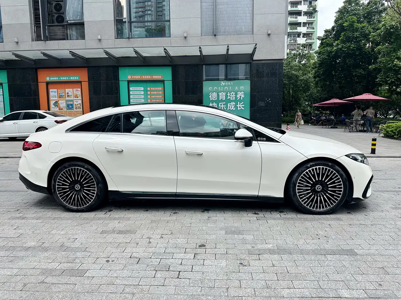 Mercedes-Benz EQS 2022 580 4MATIC фото 5