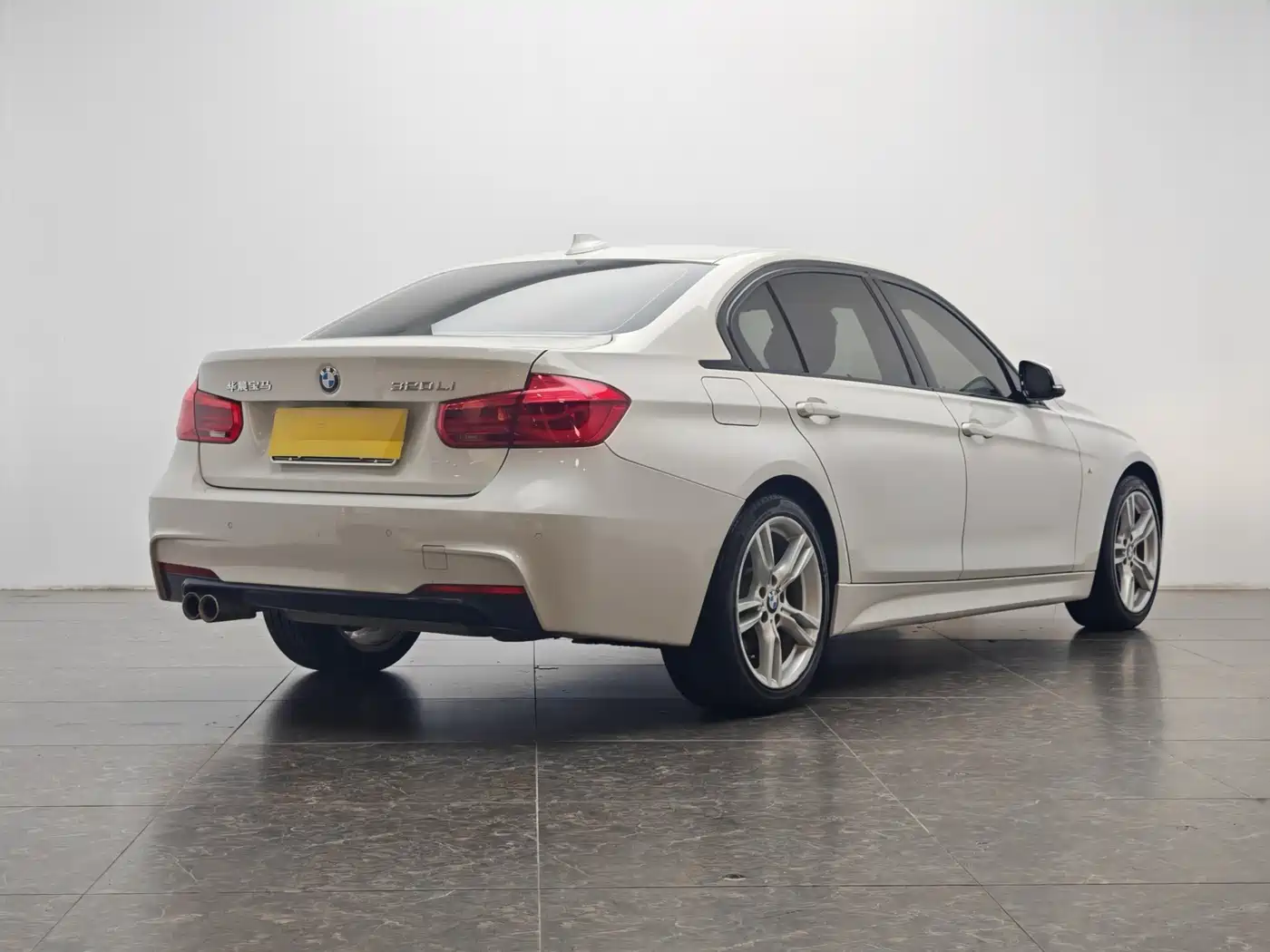 BMW 3 Series 2019 320Li M Luxury Package фото 4