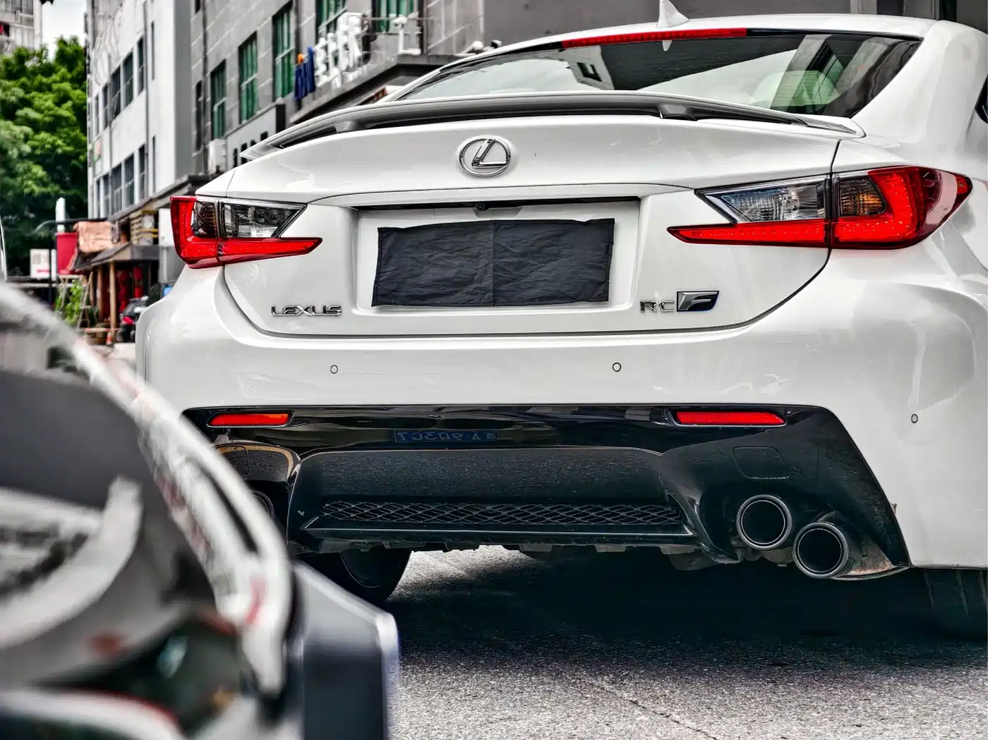 Lexus RC F 2015 F 5.0L Peak Edition фото 15