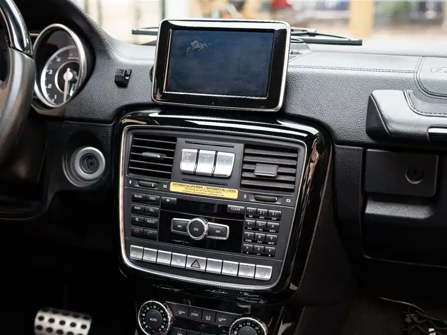 Mercedes-Benz G-Class AMG 2013 AMG G 63 фото 13