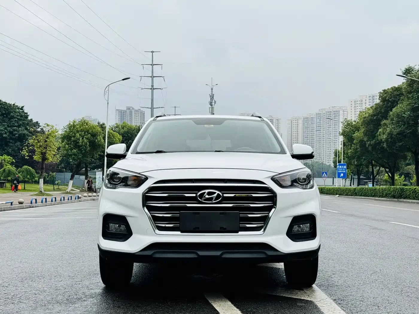 Hyundai Beijing Hyundai ix35 2018 2.0L Automatic 2WD Zhiyong·Enjoyment Edition фото 2