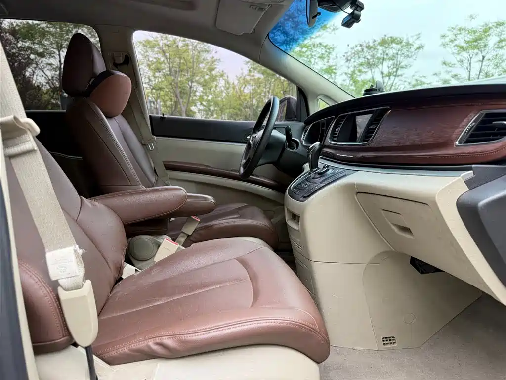 Buick GL8 2017 25S Comfort China V фото 12