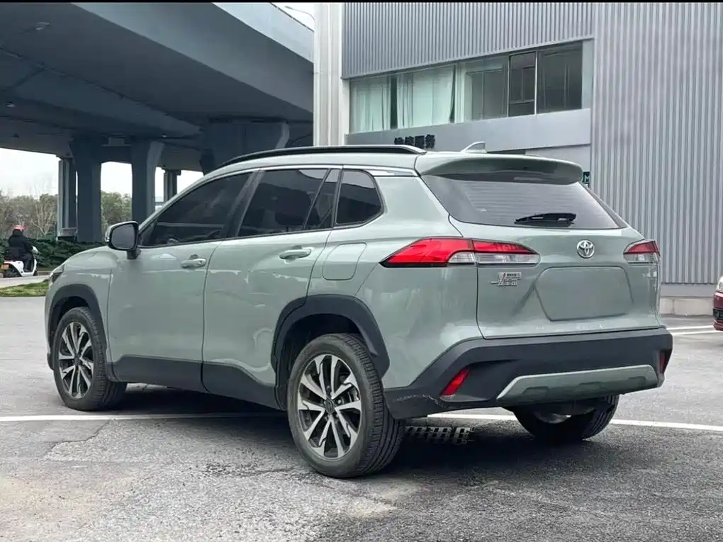Toyota Corolla Cross 2022 2.0L Flagship Edition фото 10