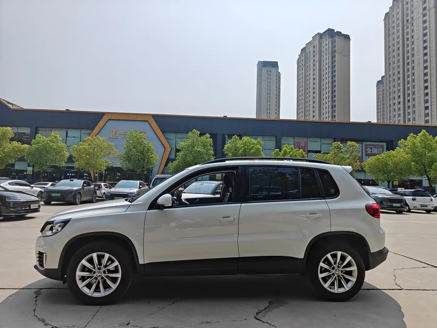 Фото 10 - Volkswagen Tiguan