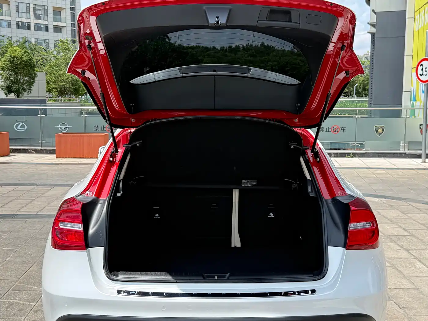 Mercedes-Benz GLA 2016 GLA 200 Fashion фото 22