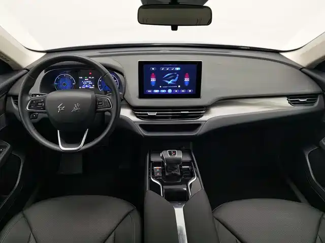 Hongqi E-QM5 2022 431km Charging Enjoyment Edition — фото 5
