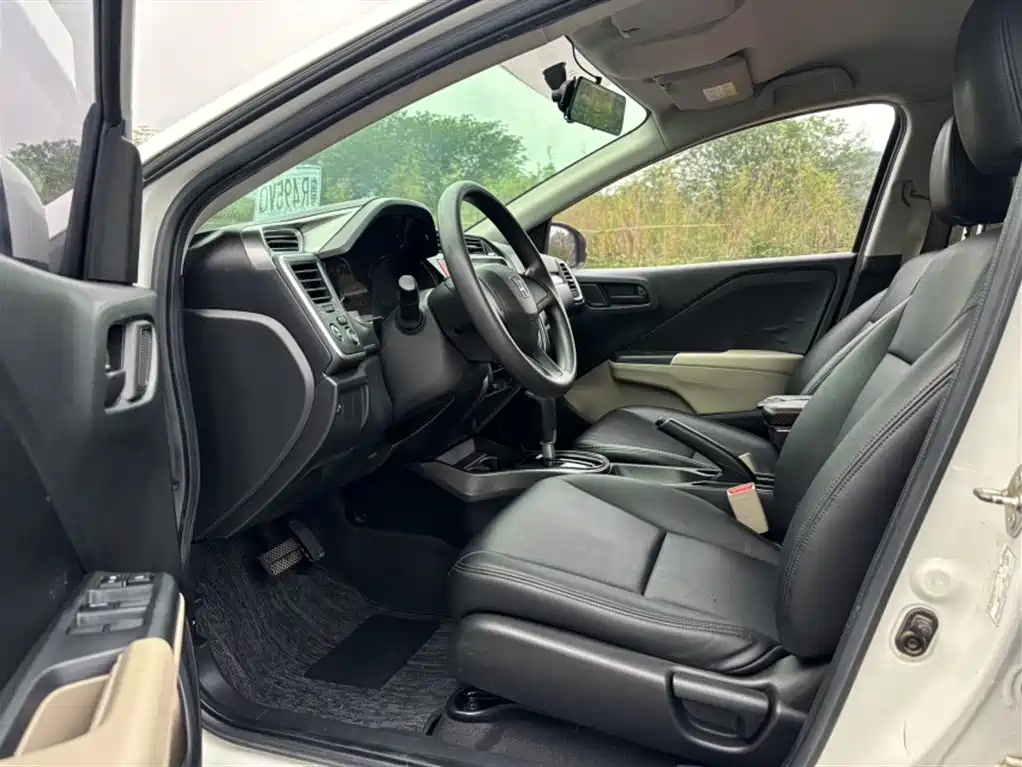 Honda Greiz 2017 2016 1.5L CVT Classic Edition