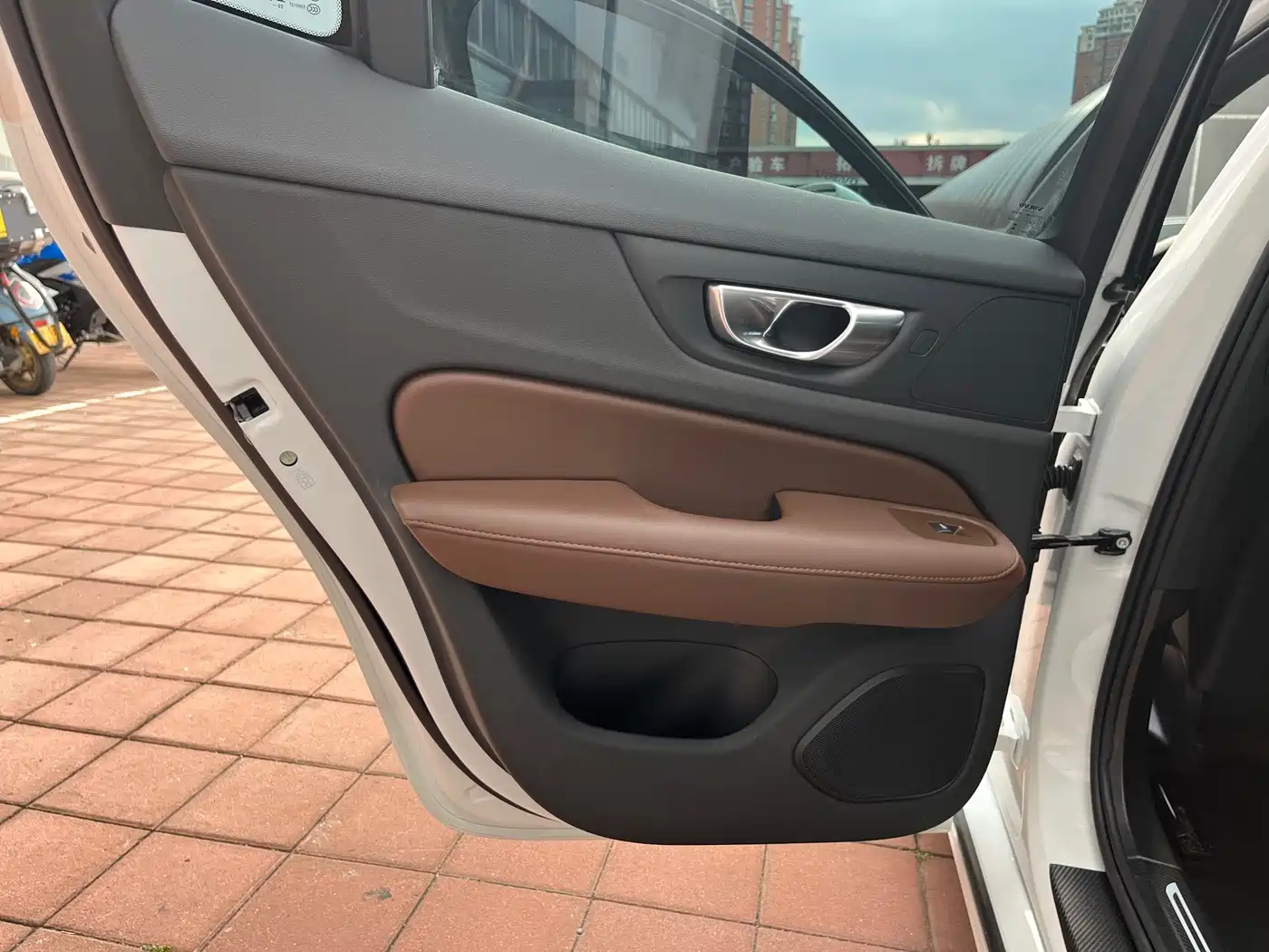Volvo S60 2023 2023 B4 Smart Comfort Luxury Edition