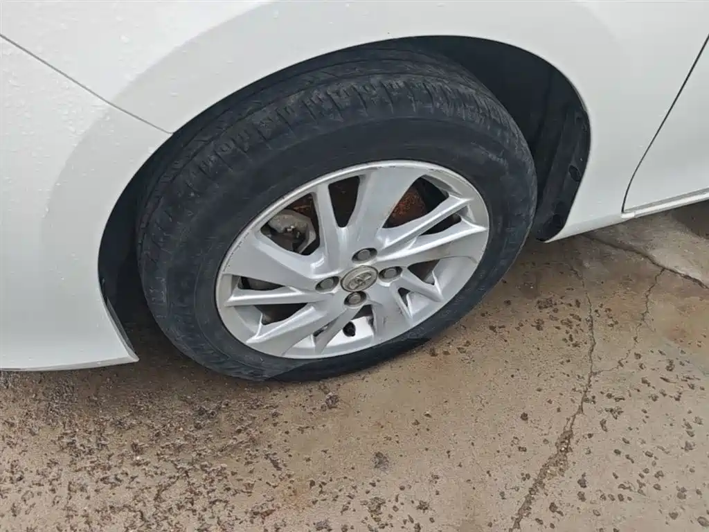Toyota YARiS L Zhi Xuan 2016 Facelift 1.5E CVT Charming Edition фото 23