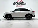 Фото 7 - Honda Vezel