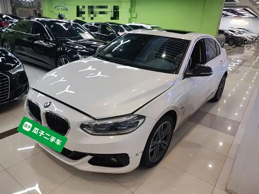 BMW 1 Series 2017 118i Sport
