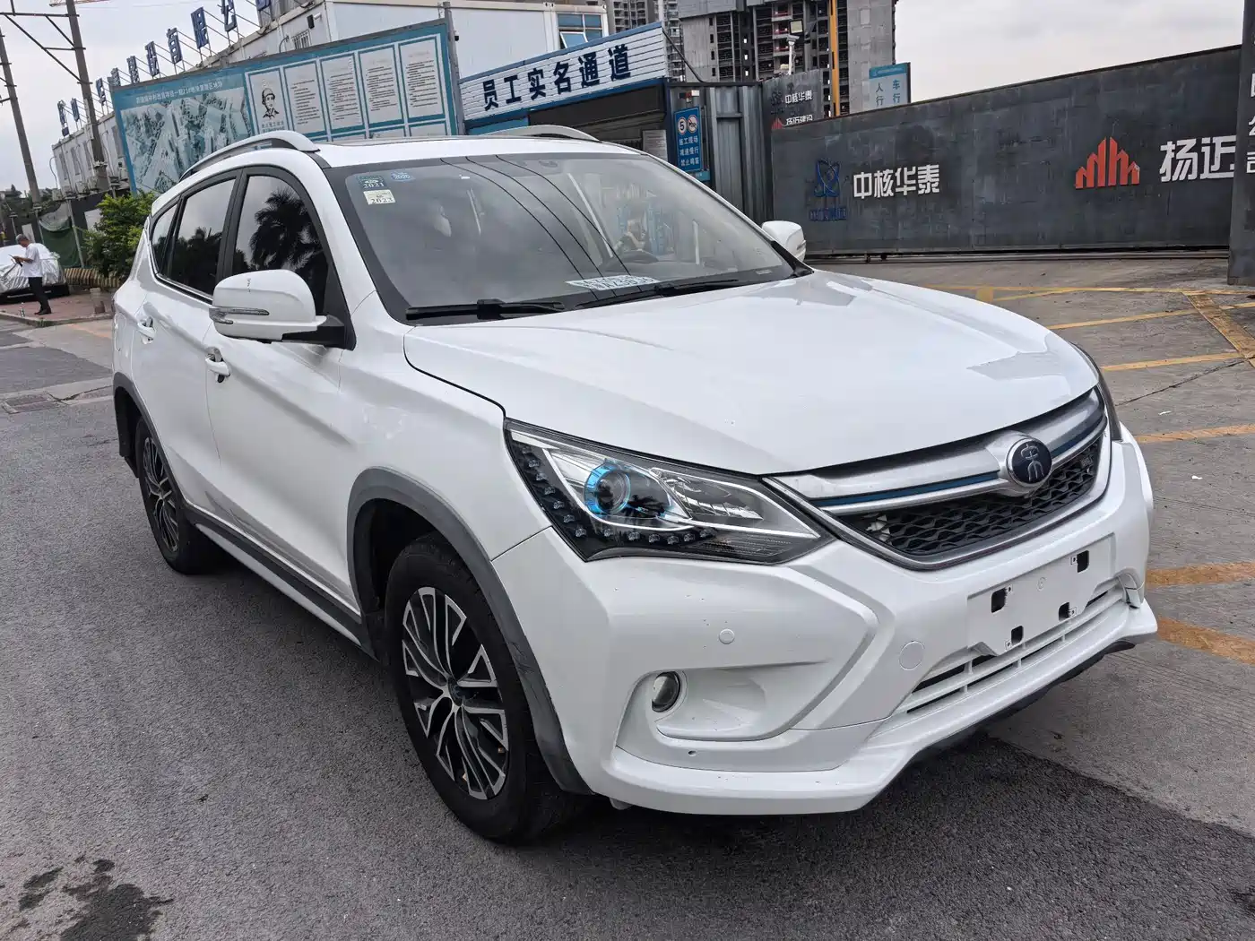 BYD Song New Energy 2017 Song EV300 Premium фото 3
