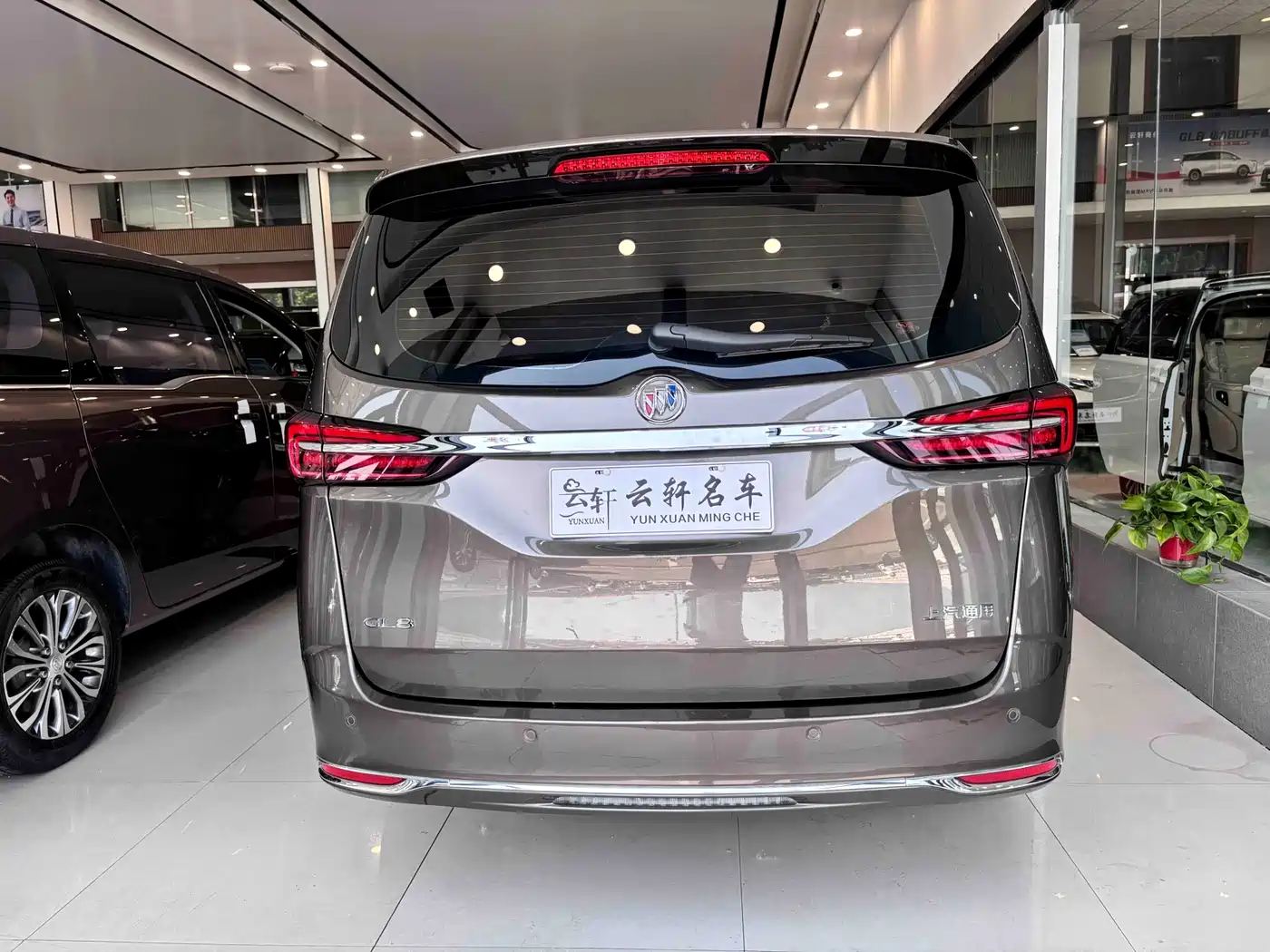 Buick GL8 2023 Model Land Business Class Comfort фото 15