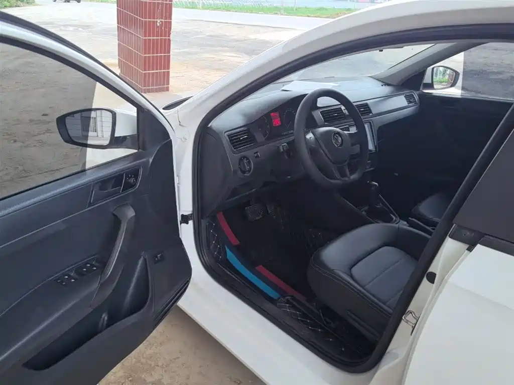 Volkswagen Santana 2018 1.5L Automatic Trend Edition фото 16
