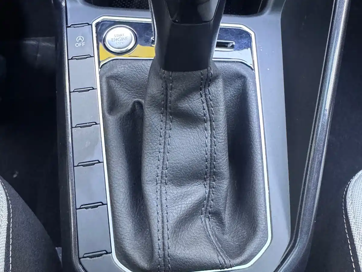 Volkswagen Lavida 2023 New Trend 1.5L Auto Aspiration Edition фото 19