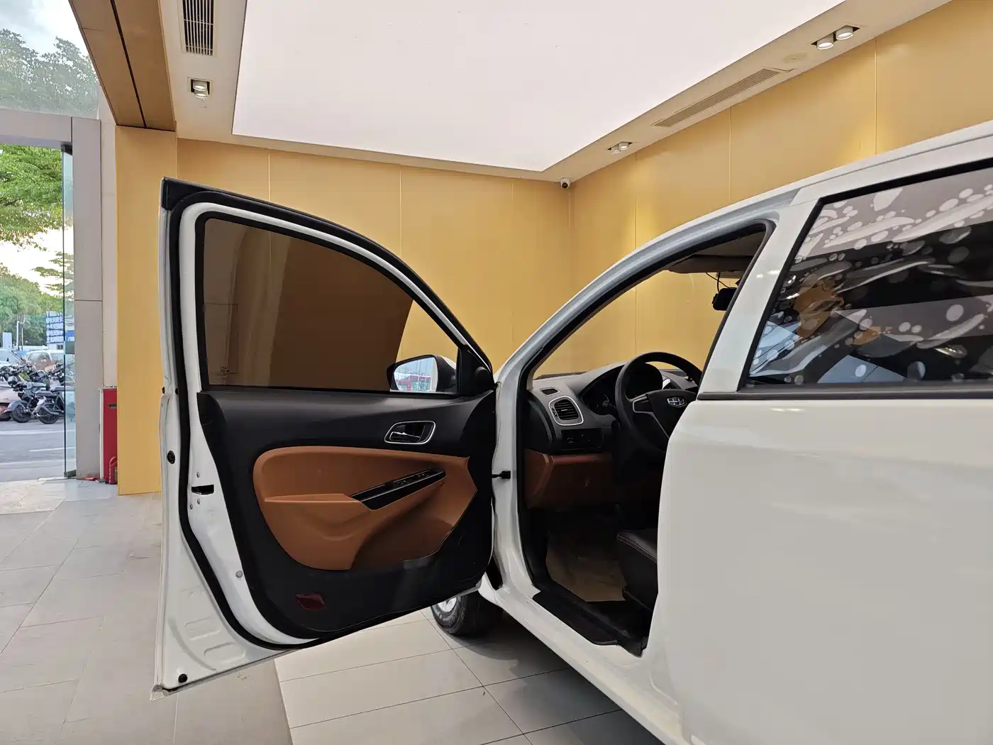 GEELY AUTOMOBILE KING KONG