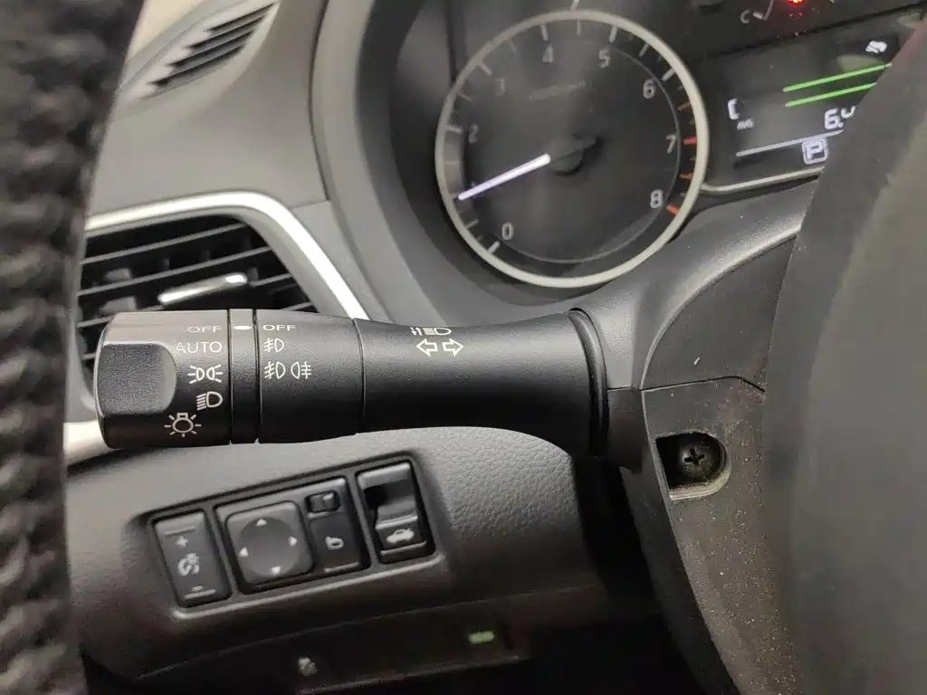Фото 21 - Nissan Sylphy
