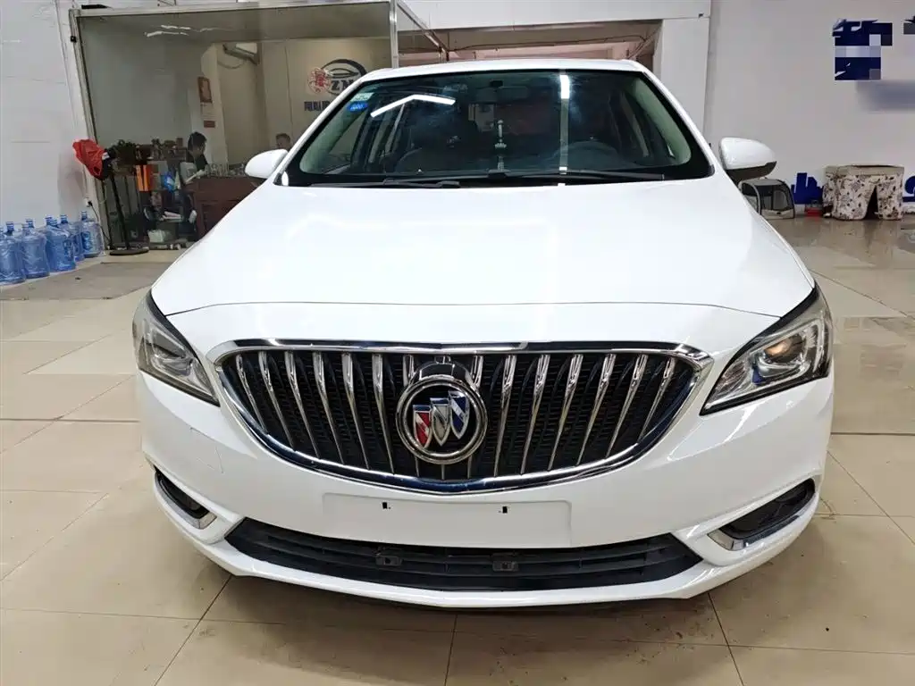 Buick Verano 2015 Sedan 15S Automatic Progressive фото 3