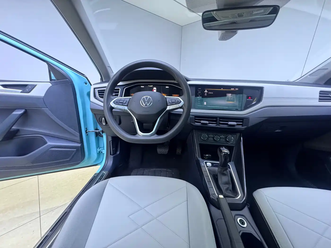 Volkswagen Lavida 2023 New Trend 1.5L Auto Aspiration Edition фото 11