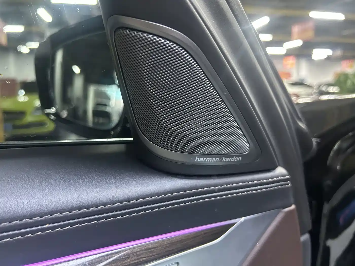 Фото 5 - BMW 7 Series