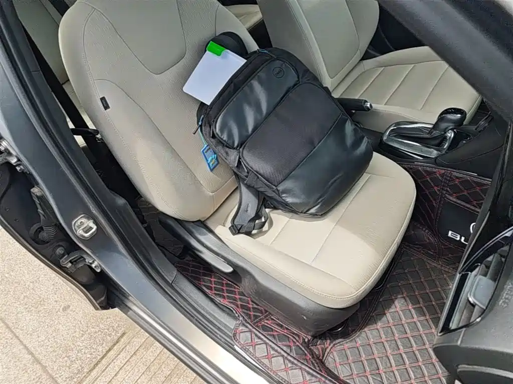 Buick Excelle 2018 15N CVT Elite фото 25