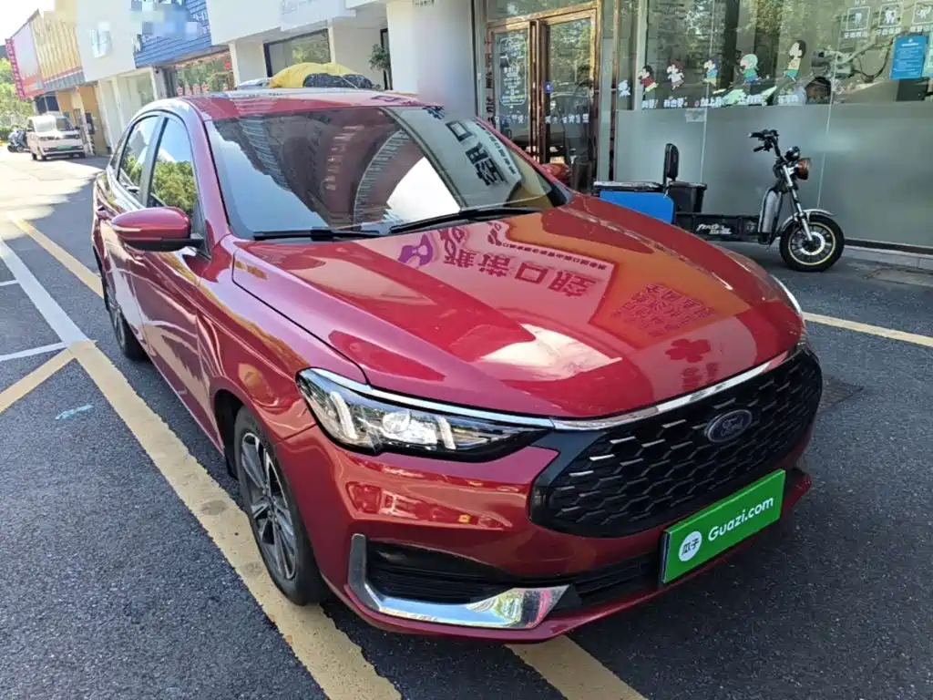 Ford Escort 2022 2021 1.5L Automatic Diamond Edition