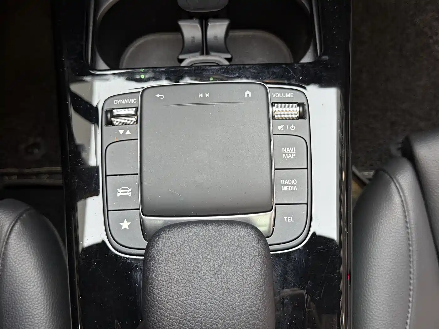 Mercedes-Benz A-Class 2022 A 180 L Sport Sedan фото 9