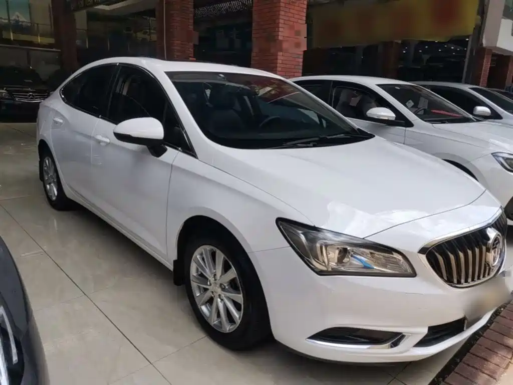 Buick Verano 2015 Sedan 20T Dual-clutch Leading фото 4