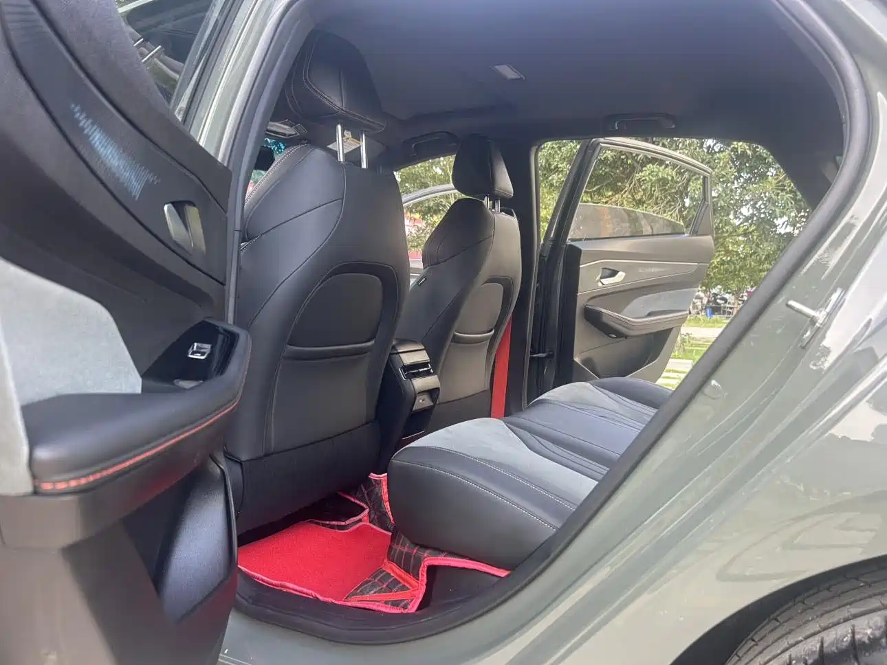 GEELY AUTOMOBILE BINRUI