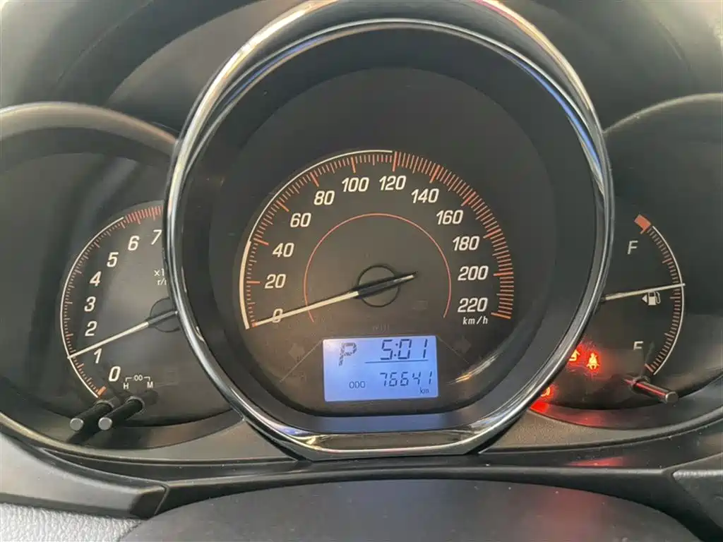 Toyota YARiS L Zhi Xuan 2020 1.5L CVT Leading Edition фото 5