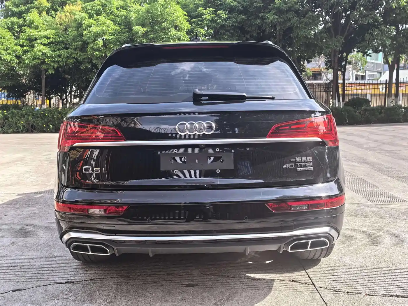 Audi Q5L 2022 40T Luxury Dynamic фото 5