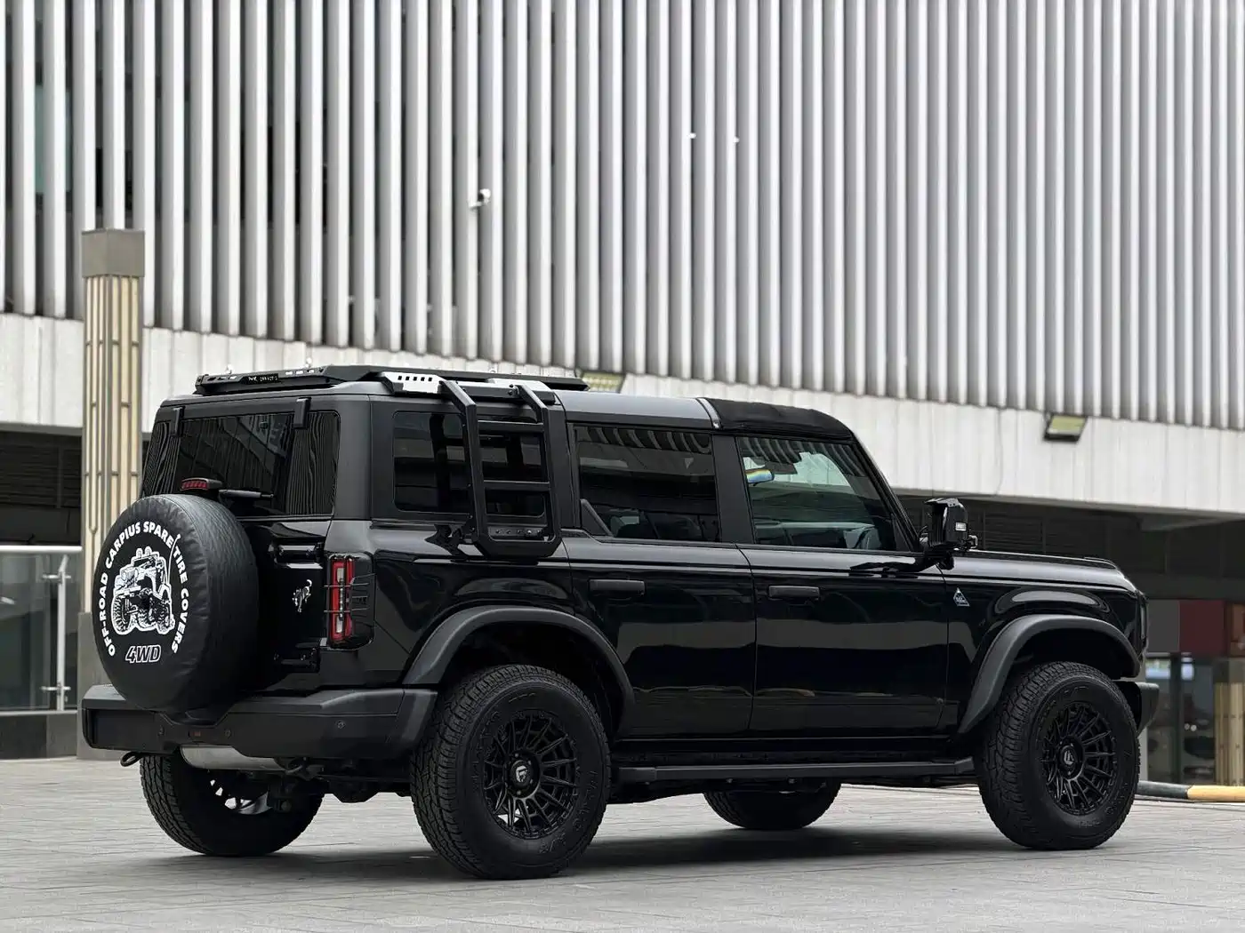 Ford Bronco 2024 2.3T Black Diamond фото 9