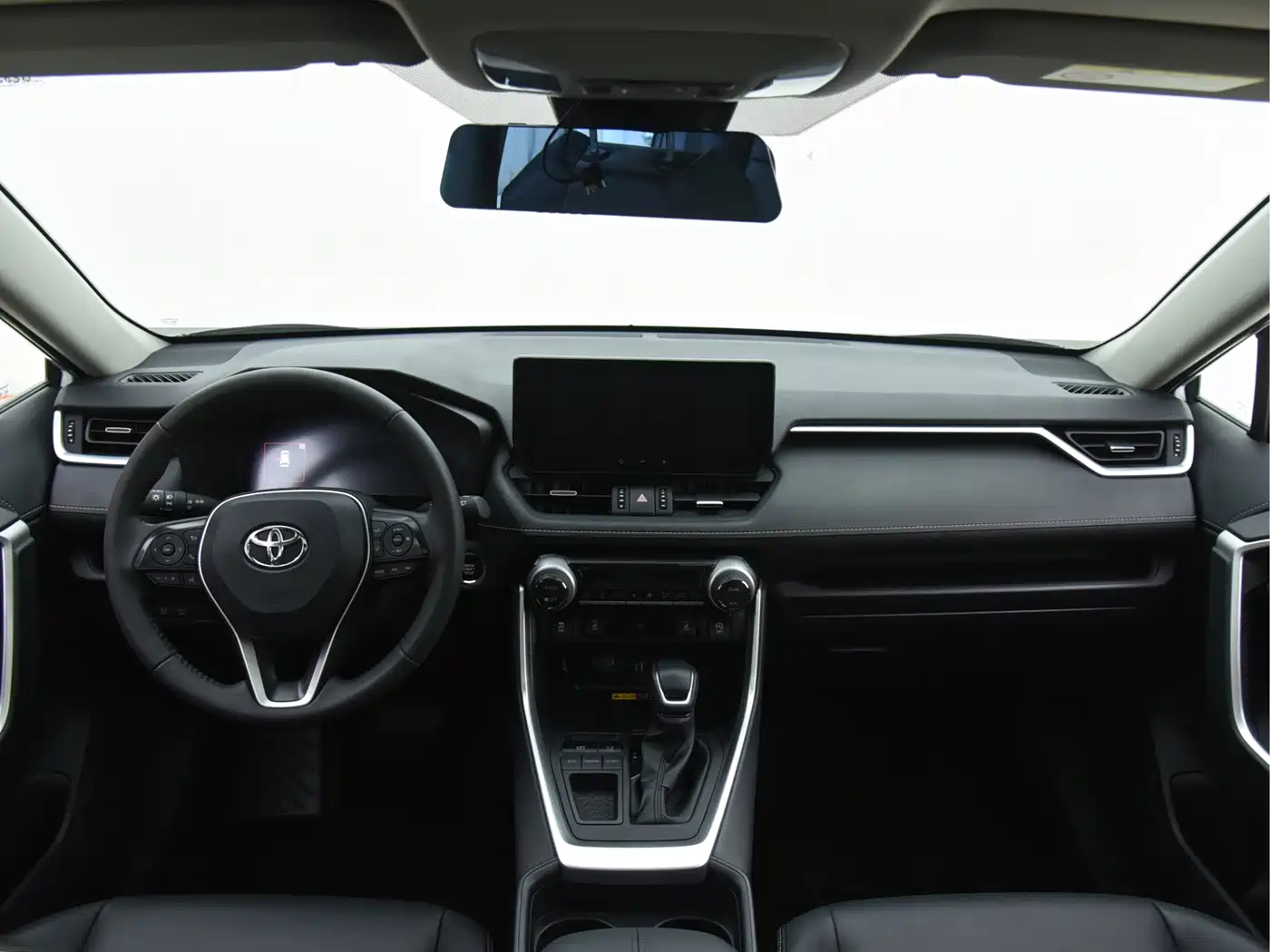 Toyota RAV4 Rongfang 2023 2.0L CVT FWD Style Plus Edition фото 6