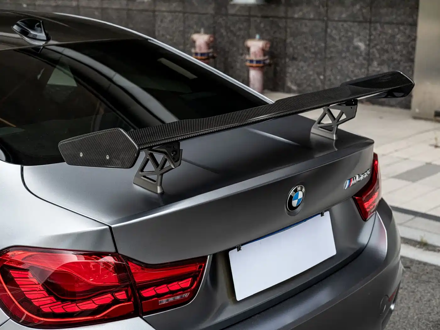 BMW M4 2016 M4 GTS фото 7