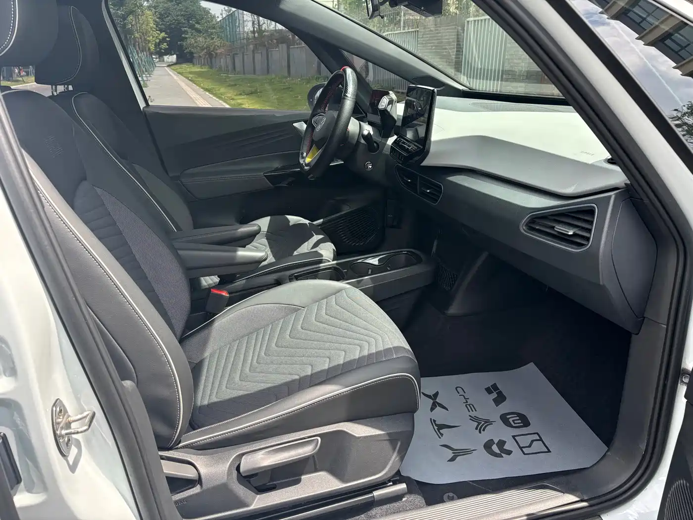 Volkswagen ID.3 2023 Upgraded Pure Intelligence Edition фото 7