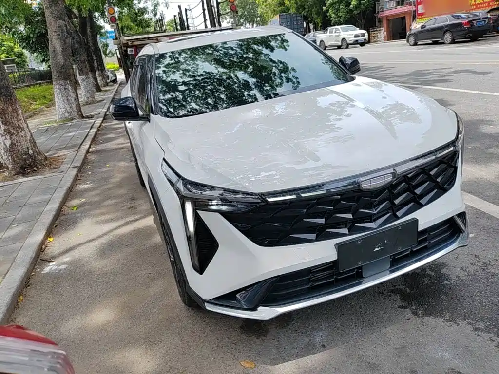 Geely Boyue 2023 Model Boyue COOL 1.5TD Smart+ 4