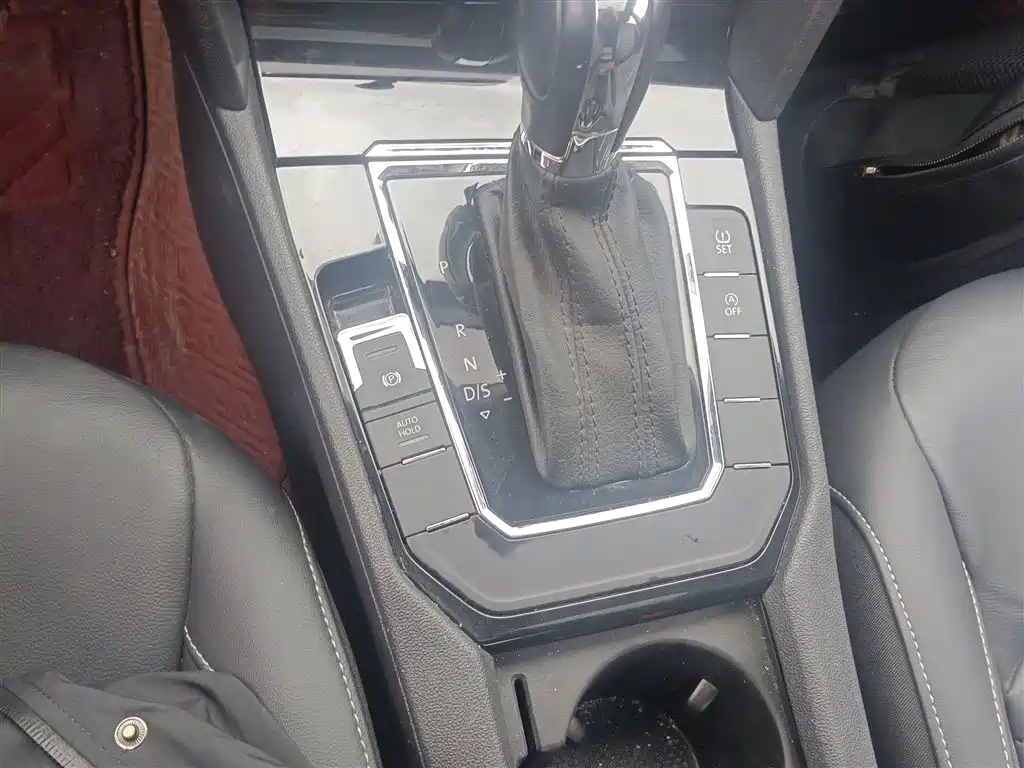 Volkswagen Lamando 2018 280TSI DSG Comfort Edition фото 10