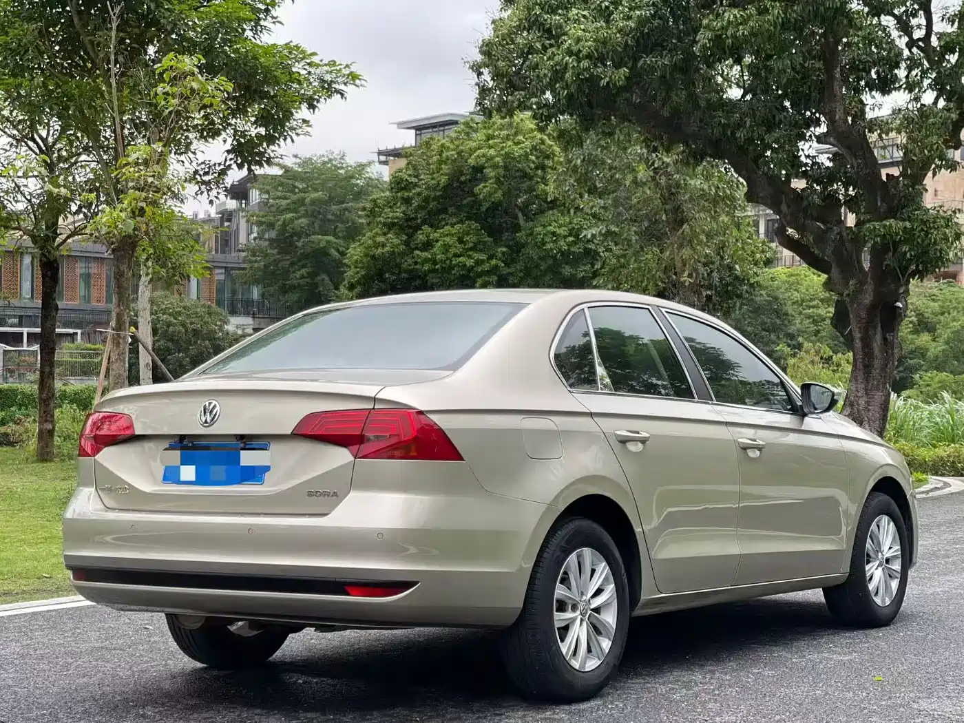 Volkswagen Bora 2016 Model 1.6L Automatic Fashion фото 9