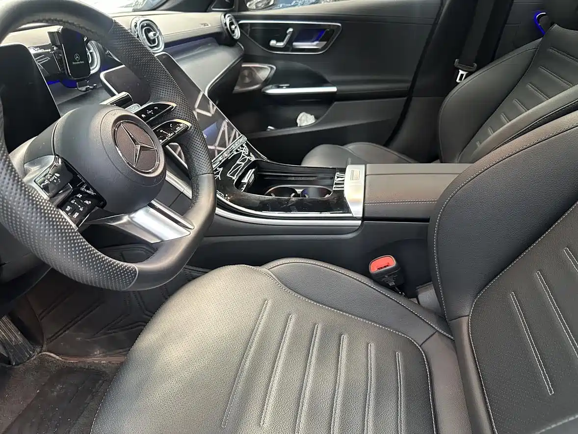 Mercedes-Benz C-Class 2024 C 260 L Sport фото 6