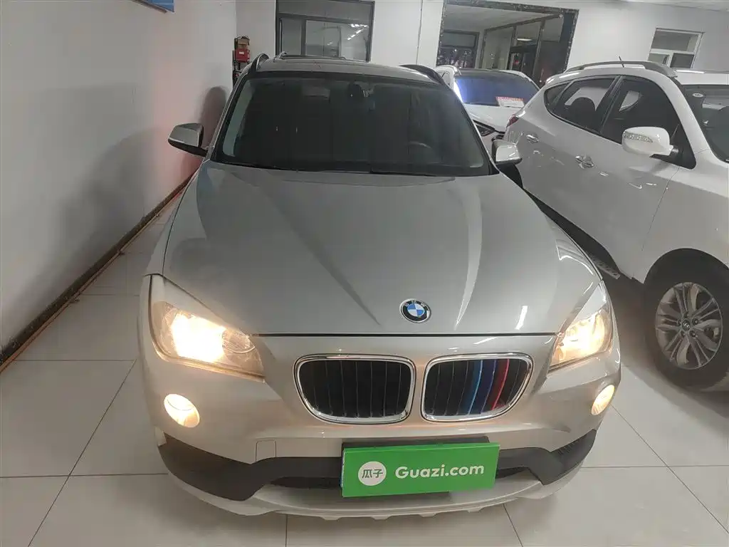 BMW X1 2014 sDrive18i Fashion Edition фото 19
