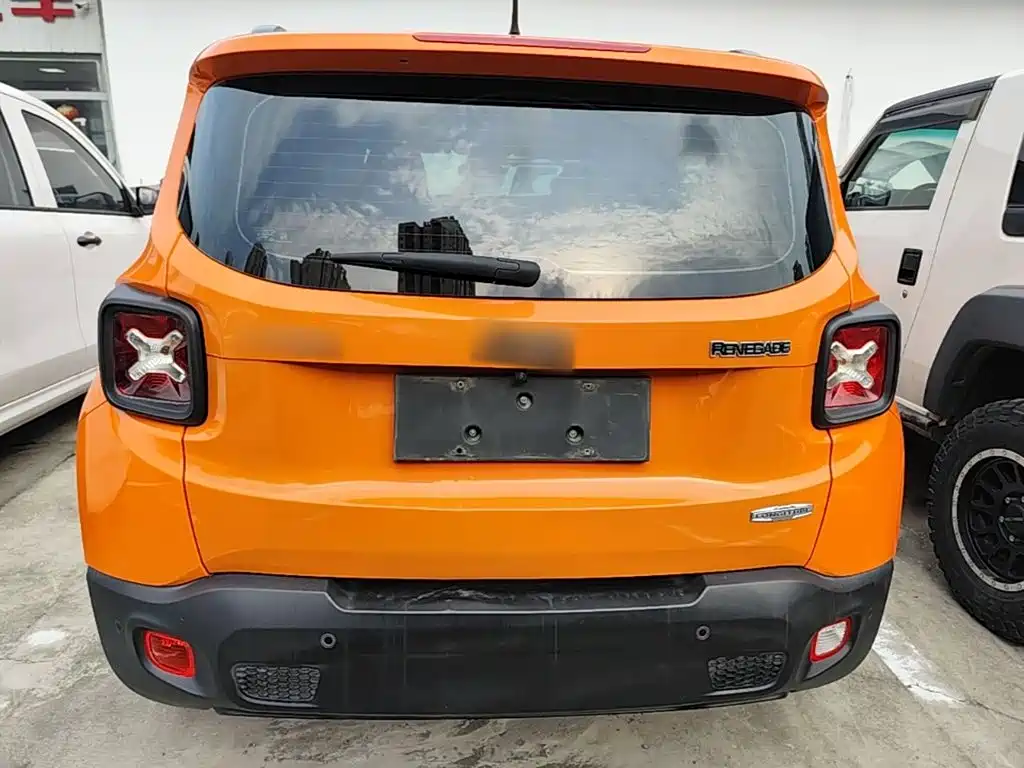 Jeep Renegade 2019 2018 Connected Large Screen Edition 180T Automatic High Energy
