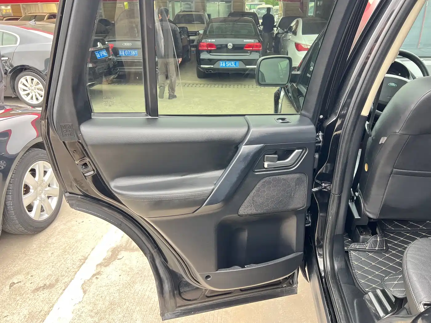 Land Rover Freelander 2 2011 2.2T SD4 HSE Diesel фото 11