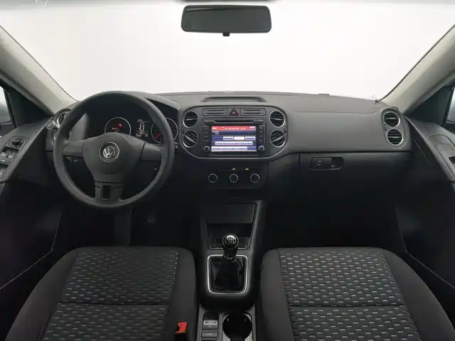 Volkswagen Tiguan 2012 1.8TSI Manual 2WD Metro Edition — фото 5