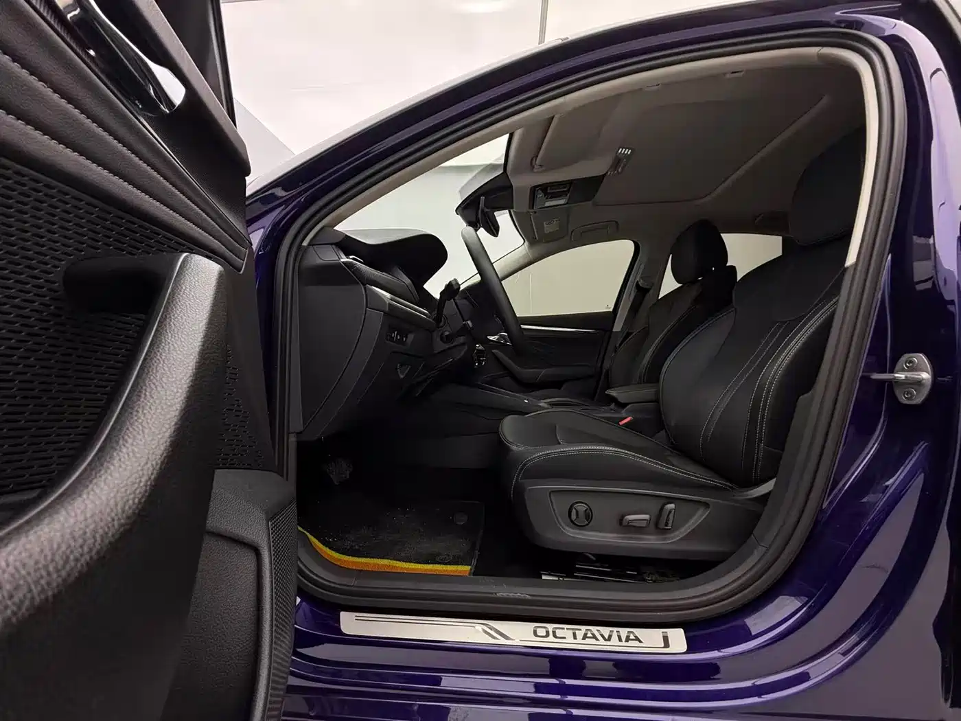 Škoda Octavia 2021 PRO TSI280 DSG Premium Edition фото 15