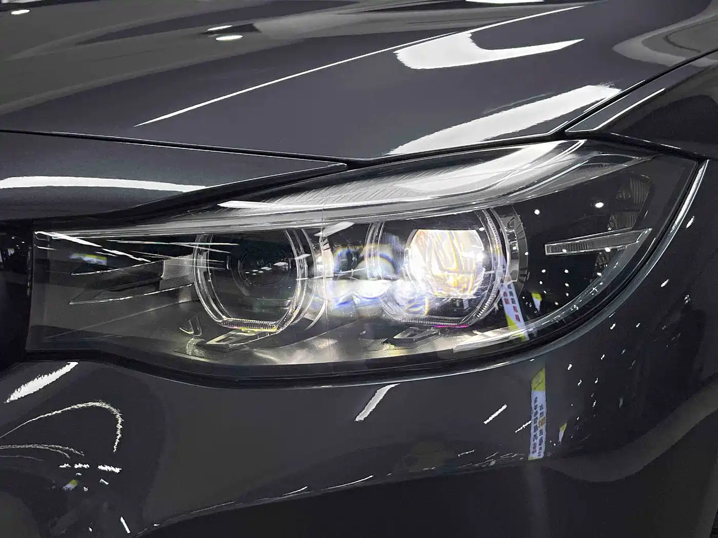BMW 3 Series GT 2020 320i M Sport Black Night Edition фото 3
