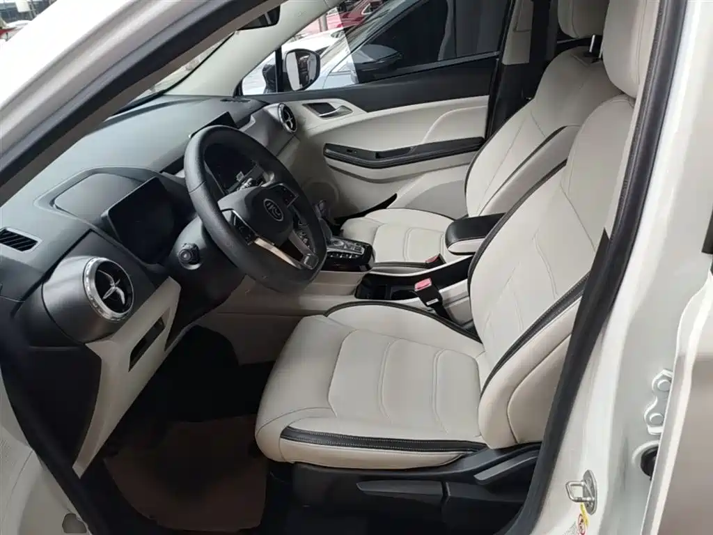 BYD Yuan Pro 2021 401KM Premium Model фото 15