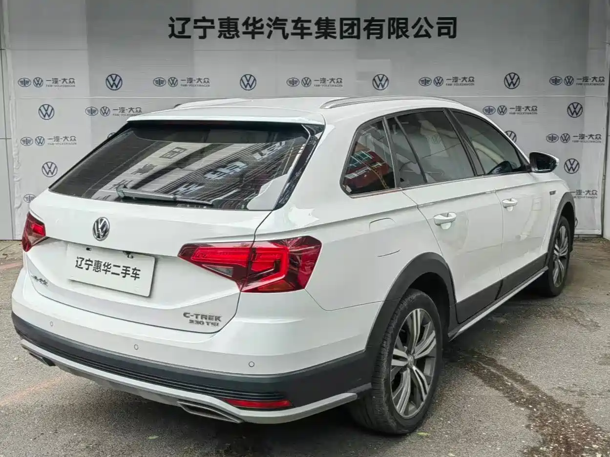 Volkswagen C-TREK 2018 230TSI DSG Luxury фото 4