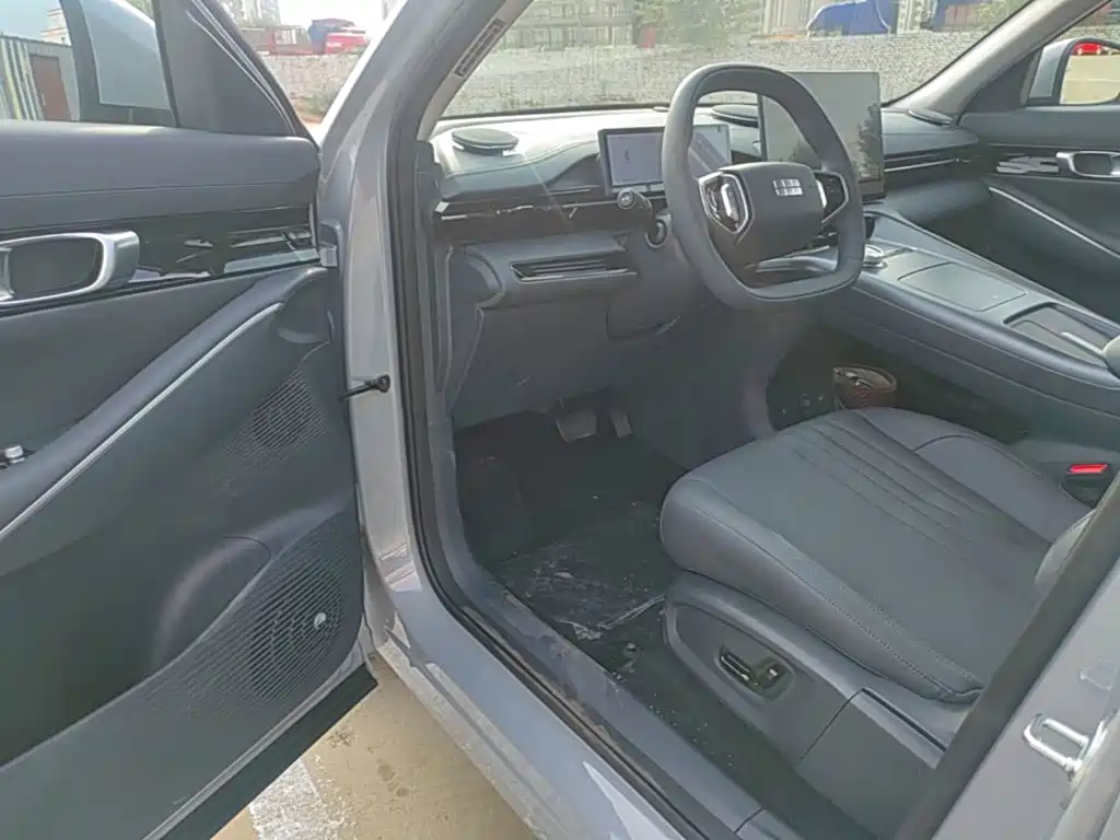 Geely Galaxy Galaxy E5 2026 2026 530km Voyager Edition