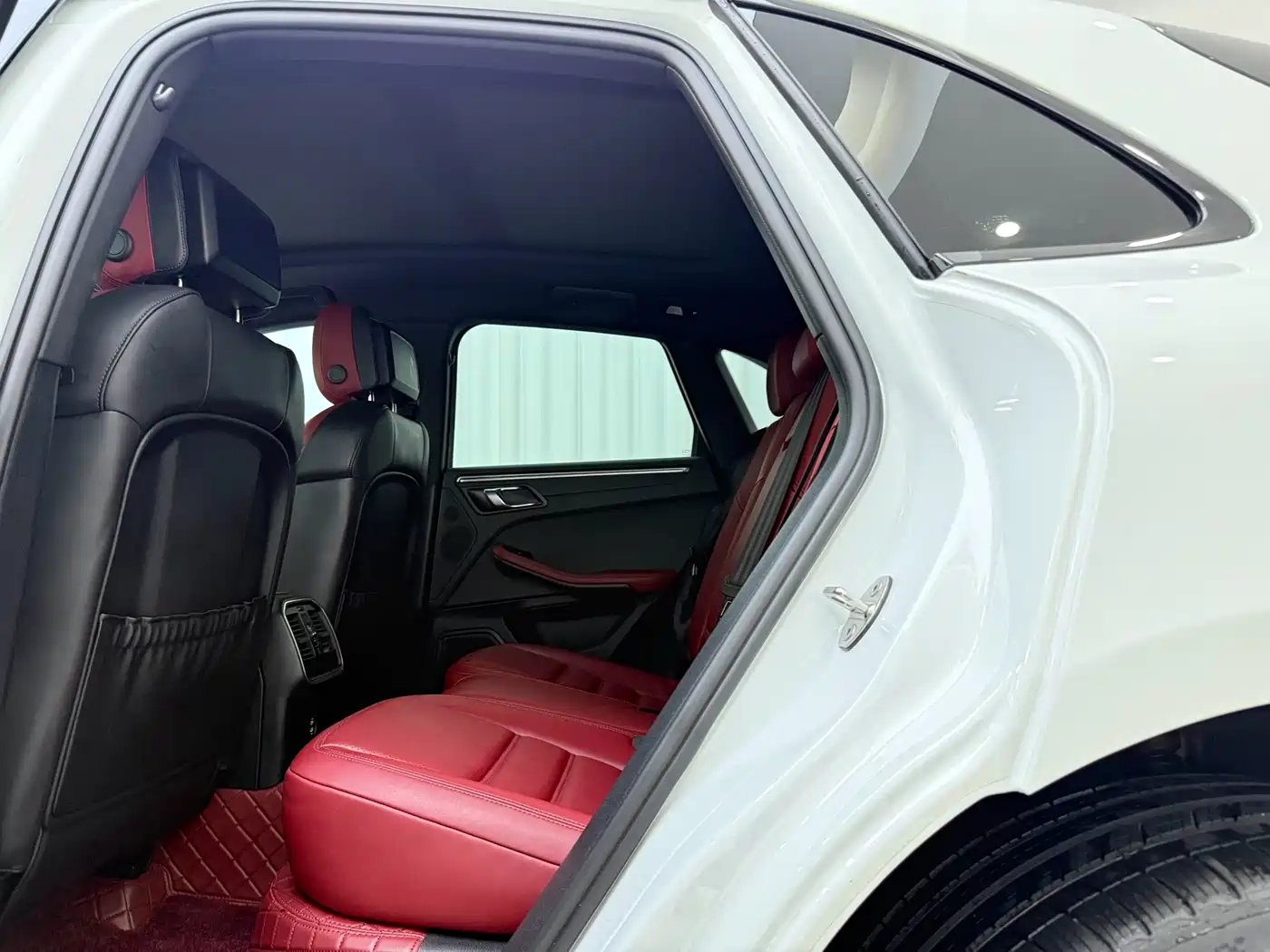 Porsche Macan 2022 Macan 2.0T фото 6